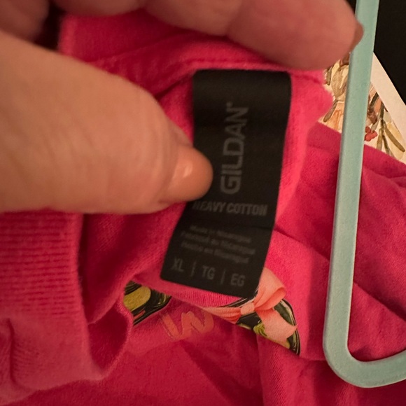 Gildan Pink Short Sleeve Tee - Dill With It Design - Picture 4 of 4